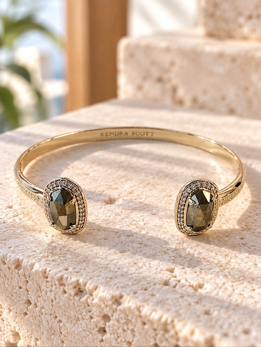Kendra Scott Erica Pinch Cuff Bracelet Gold Pyrite Crystal Halo